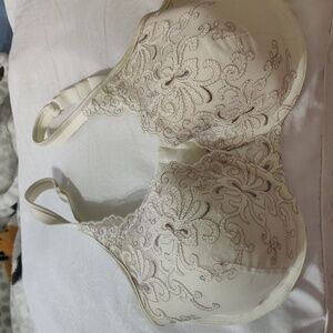 Lacey Underwire Bra 36DD